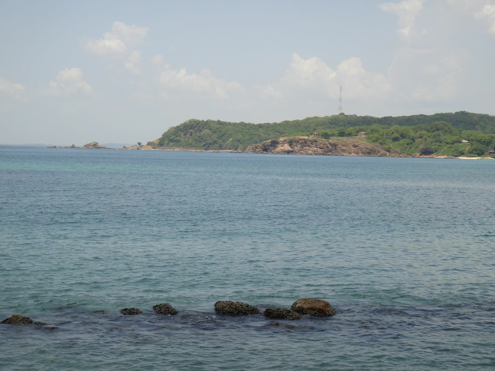 Blue Ocean Hotel Trincomalee Bagian luar foto